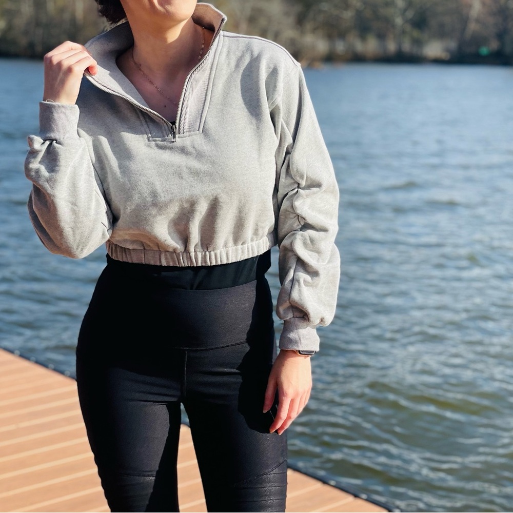 Chic Gray Quarter-Zip Sweatshirt
